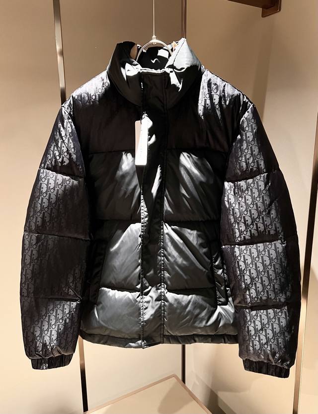 Dio*R 2025 Autumn/Winter Unisex Casual Down Jacket, the latest fashionable casua