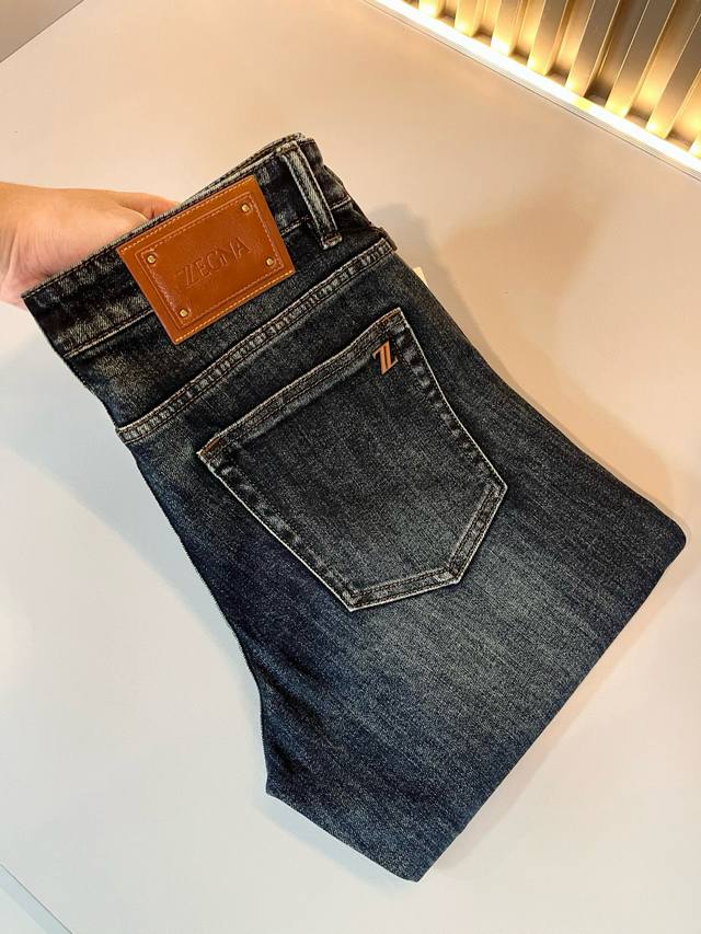 Zegna 2025 Fall/Winter New Men's Casual Jeans, the final batch from the official