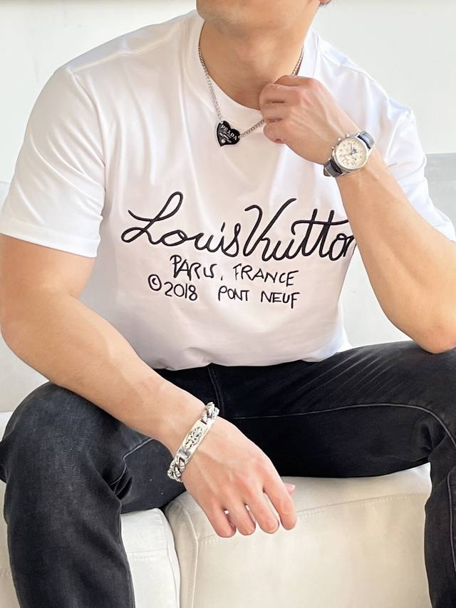 Featured Lv Exclusive Autumn New Arrival Louis Vuitton Fashionable Casual Crew