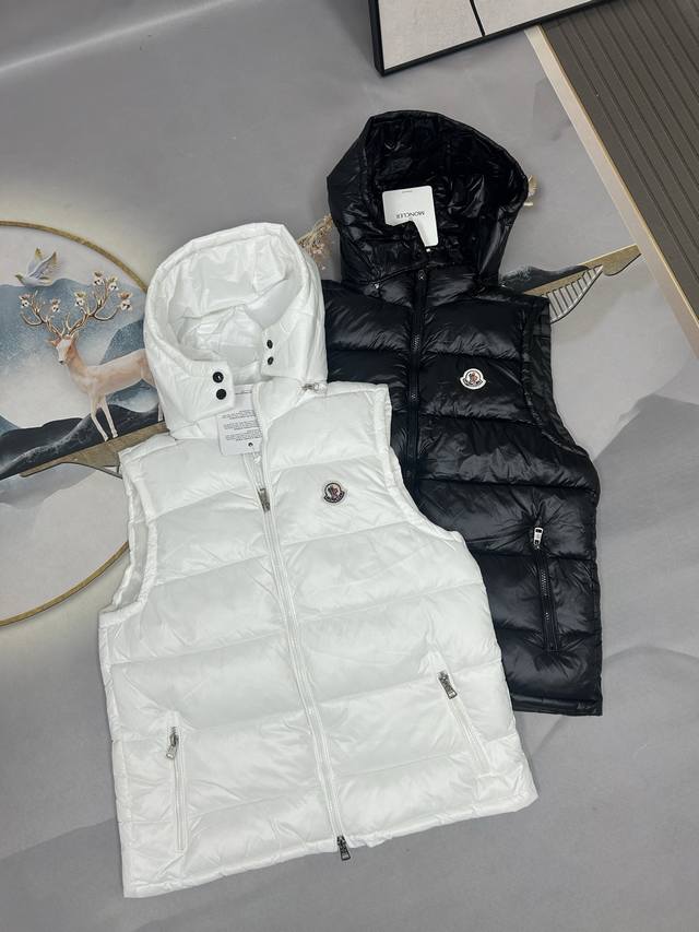 Moncler Ania Down Vest for Men and Women, Couple Style, Stand Collar, Button-Dow