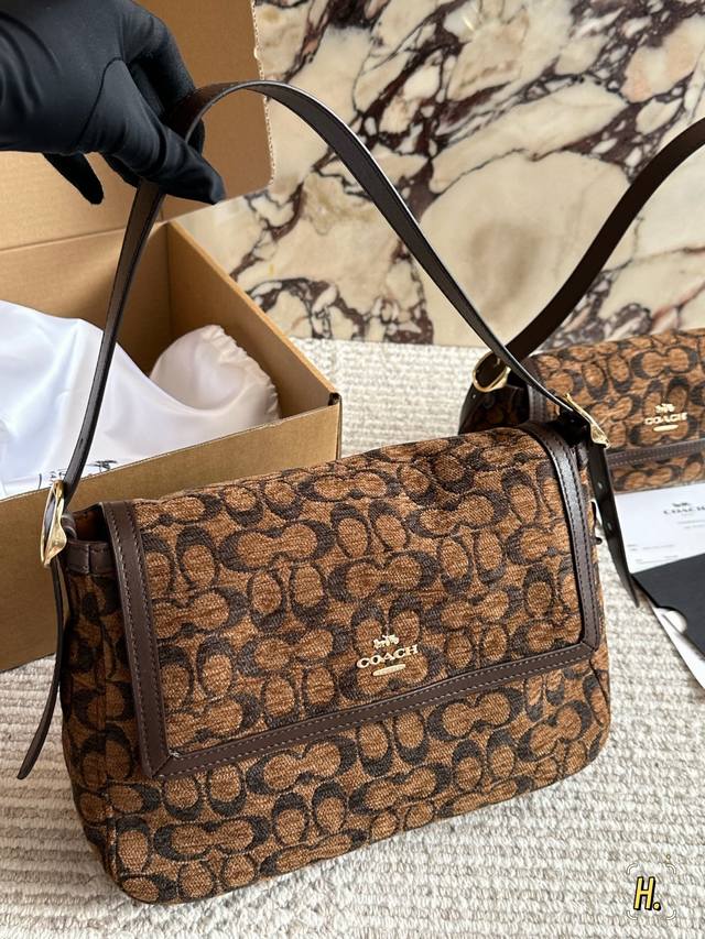 Comes with box Size: 30 20Cm C brand's popular autumn/winter new arrival Handba