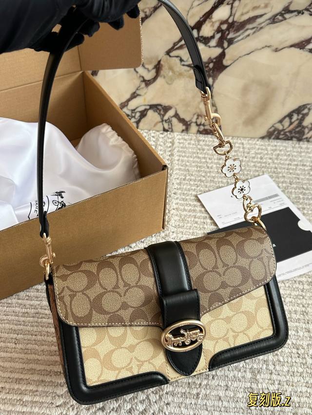 Comes with box Size: 27*15Cm Versatile Tabby Canon Dionysus Tabby Super pretty