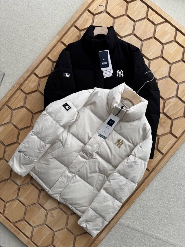Korean Style Mlb Down Jacket with Large Ny Print and Stand Collar, Couple Winte
