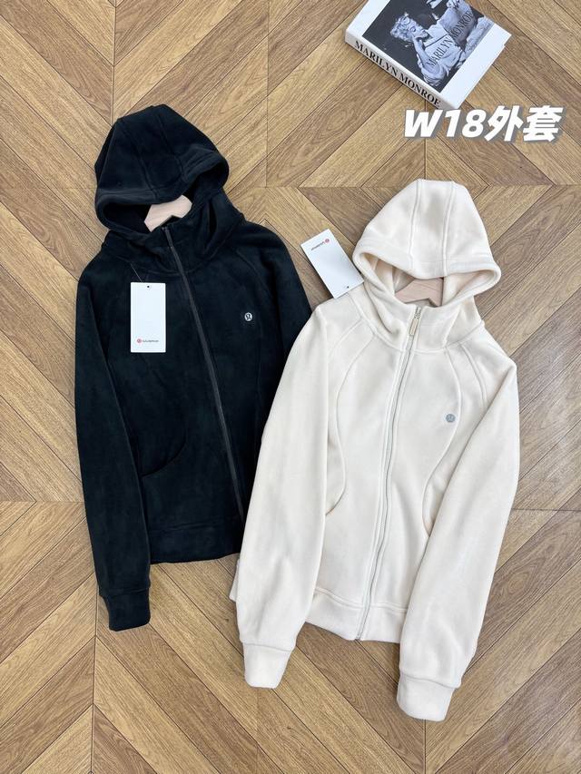 Extremely classic, super heavy-duty! Forget down jackets this winter! Lulu's 202