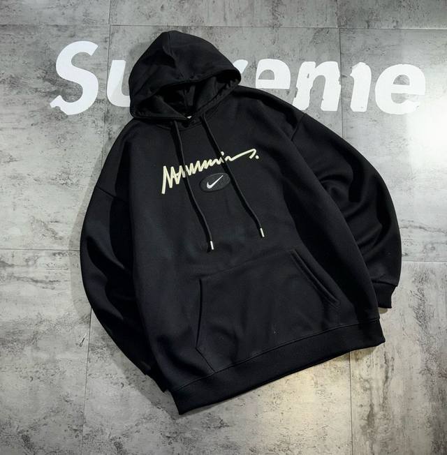 Nike Autumn Collection Couple Hoodies Made of healthy, comfortable, delicate, br