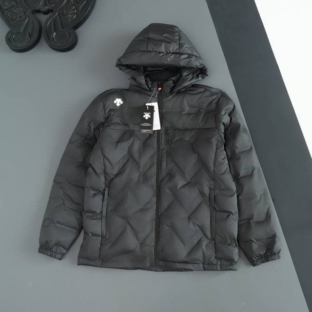 Descente 2025 Winter New Style 90% Down Lightweight Outdoor Hooded Down Jacket,