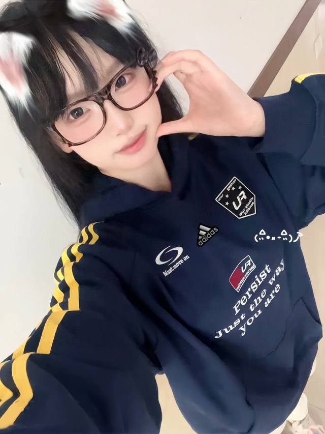 Original Quality Embroidery Craftsmanship New Adidas Navy Blue Badge Colorful R