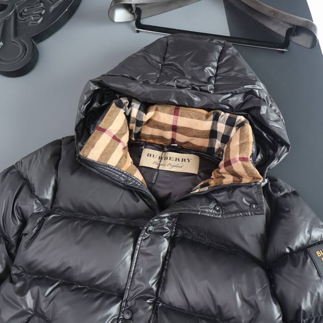 Black Real Shot Detail Photos Burberry