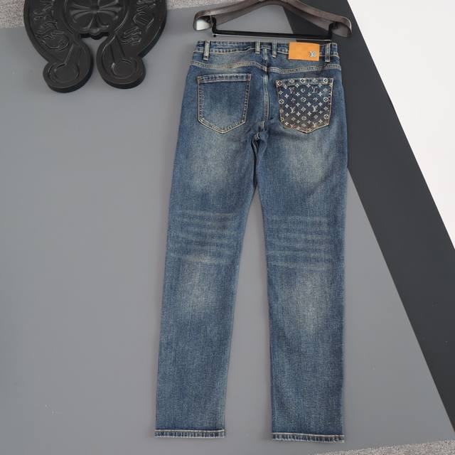 High-end luxury new arrival, limited supply and uncontrolled pricing! 2025 lates