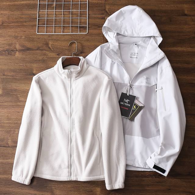 More detailed pictures! Arc'teryx New Unisex 3-in-1 Detachable Hooded Windbreake