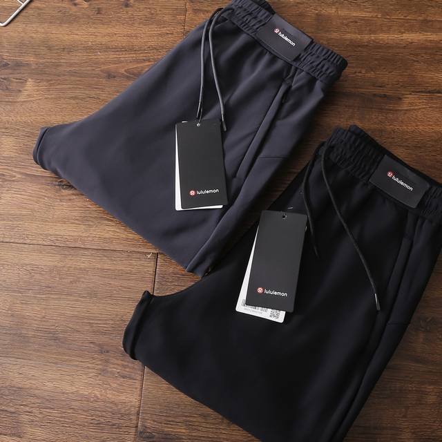 More detailed pictures! 25-year Lululemon Autumn/Winter Fleece-lined Men's Outdo