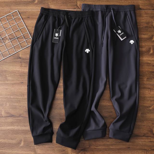 Descente Premium Selection ~ Woven Nylon Fabric, High Drape, New Autumn/Winter S