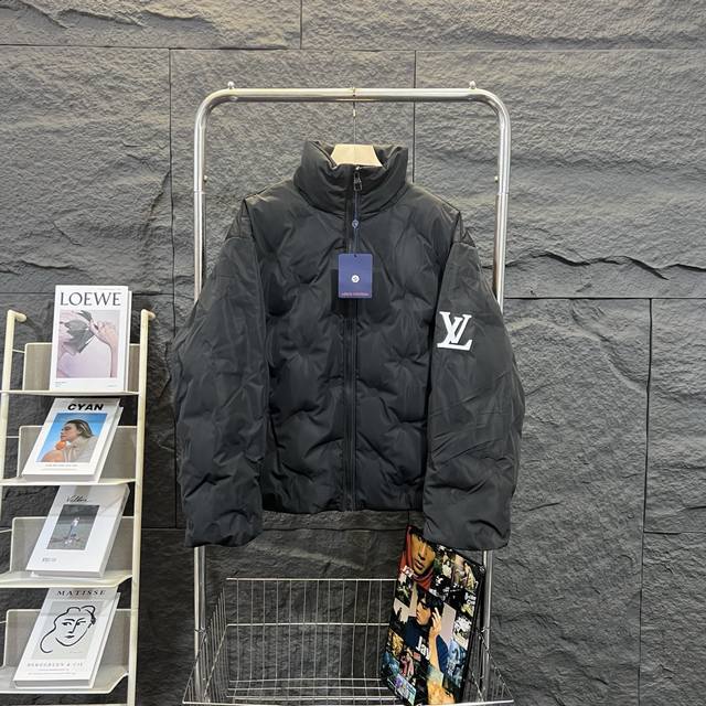 Louis Vuitton LV 2023 New Embossed Down Jacket Made with 80% white duck down, 40