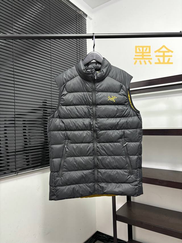 Autumn/Winter Down Vest! Arcteryx solid color casual zip-up stand-up collar ves