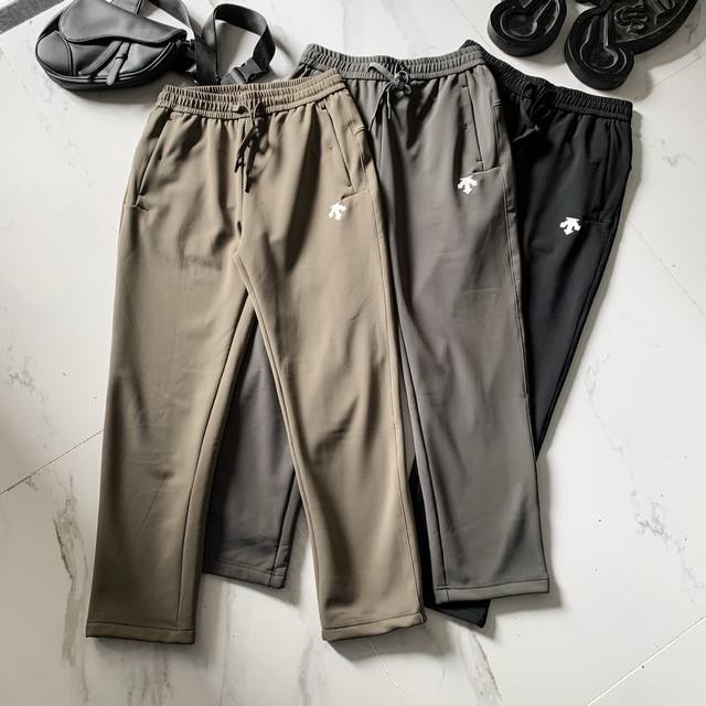 Descente Training Series Men's Fleece-Lined Woven Sports Pants Available on Tmal