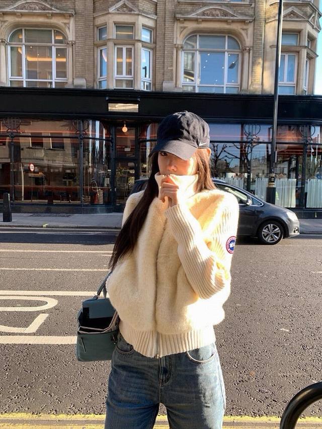 New Arrival! Canada Goose Faux Two-Piece Patchwork Eco-Friendly Fur Coat. The bo