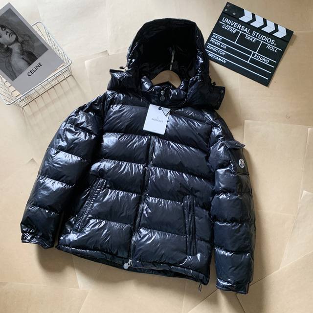 Moncler Maya Short Down Jacket (Eason Chan's Style) Description: Influenced by i