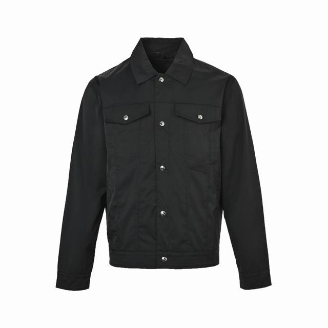 Prada Triangle Pocket Jacket A heavyweight autumn item is here! Custom-made fab