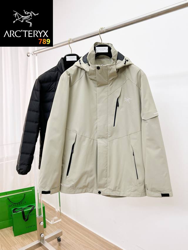 Top-of-the-line Arc'teryx 3-in-1 functional outdoor performance jacket, windpro