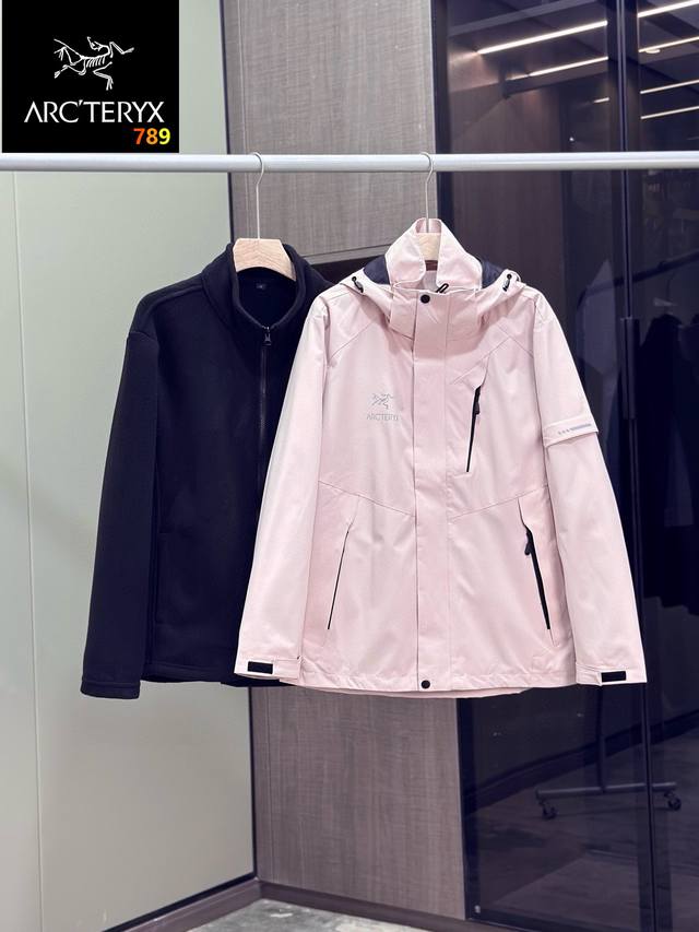 Women's Arc'teryx Couple 3-in-1 Jacket - A must-sell item! The quality is amazi