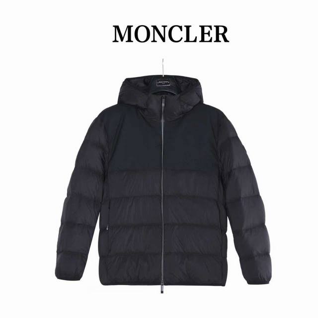 Moncle 25Fw patchwork hooded down jacket is filled with 90% white duck down acco