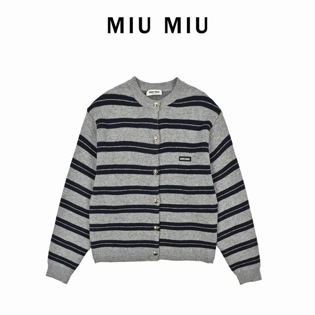 Miu Miu 24Fw Miu Grey and White Striped Cardigan Grey and black stripes are a ti