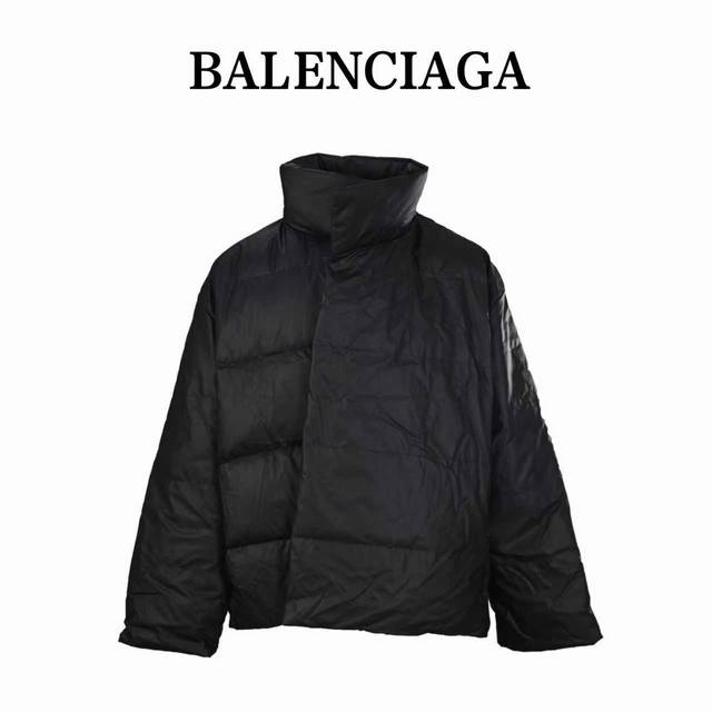 Balenciaga (Blcg) Wide-Leg Down Jacket with Embroidered Back Collar (DDD) The fa