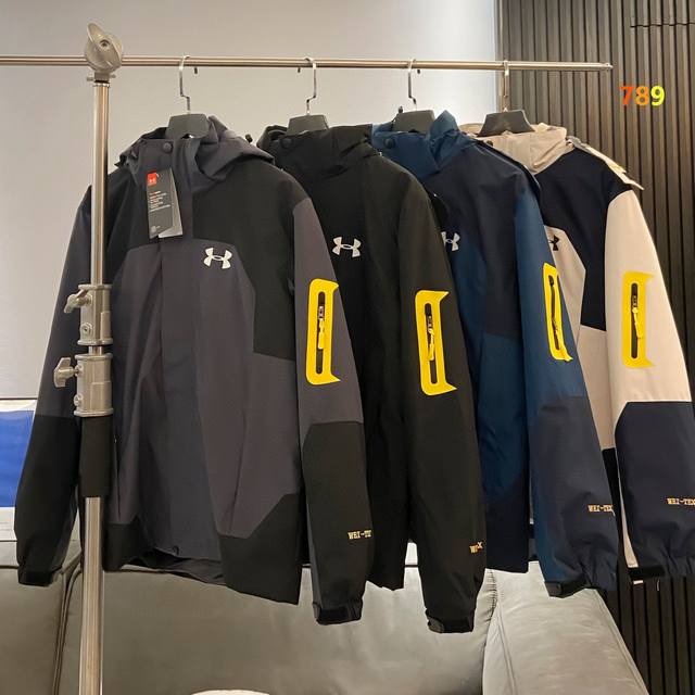 Under Armour 3-in-1 Jacket, Autumn/Winter Hot Selling New Arrival! Highly Recom