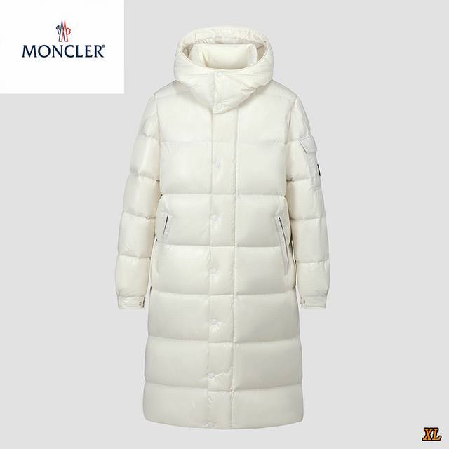 Exclusive Real Shot of New Winter High-Quality Goose Down Jacket. This long, lo