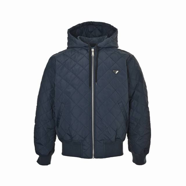 Prada Diamond Pattern Lightweight Hooded Coat This style is made of recycled ny