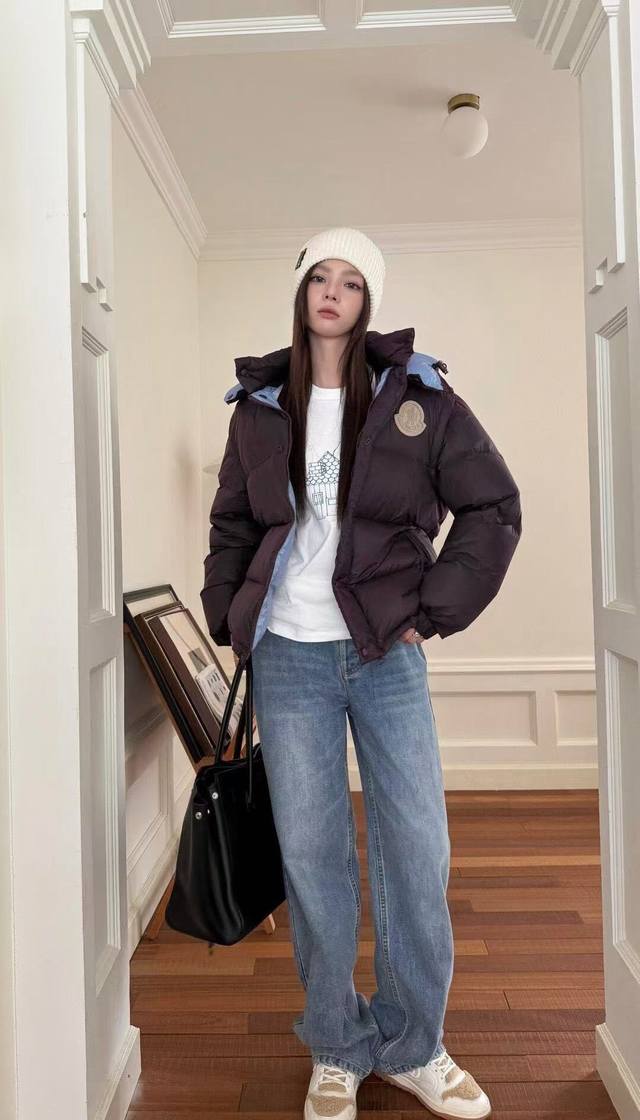 90% Down Version Moncler Cyclone Down Jacket with Detachable Sleeves Moncler Cyc