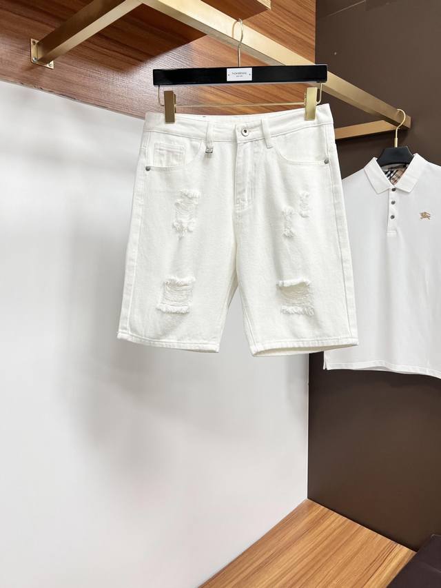 Available simultaneously on the Herm