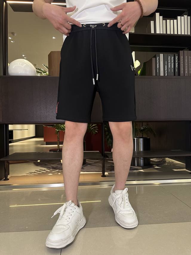 Prada 2025 Summer New Casual Pants! Available simultaneously on the official we