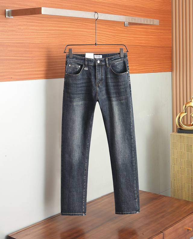 Ferragamo 2025 Early Autumn New Men's Fashion High-End Jeans, sourced from Hong