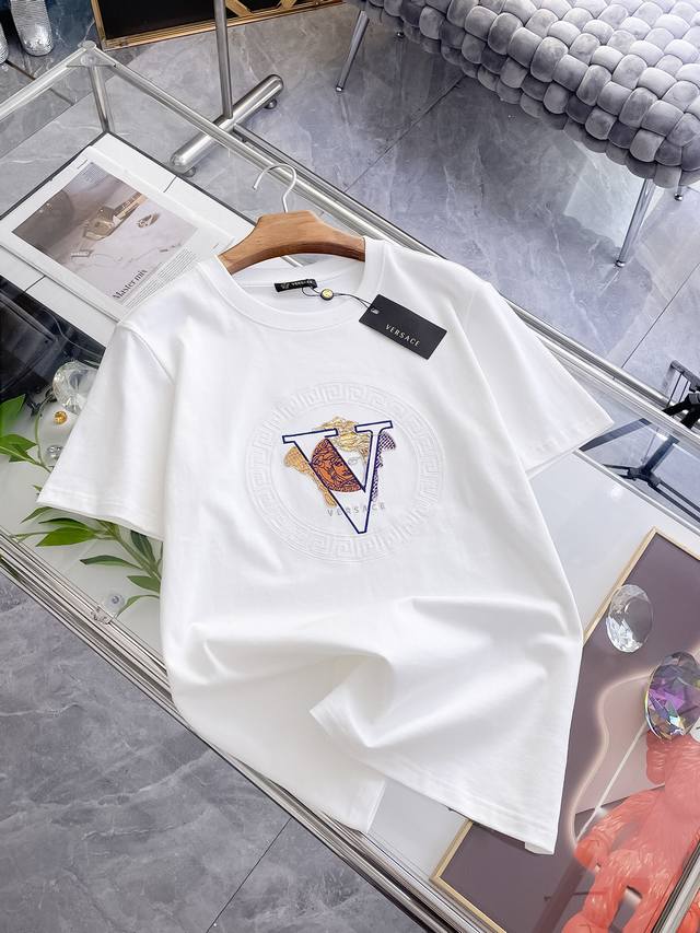 Ver Versace Haute Couture Fabric 2025 Spring/Summer New Arrival. A fashionable a