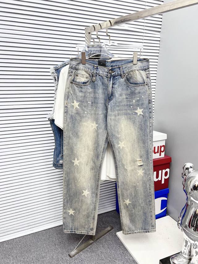 Givenchy Men's Fashionable Wide-Leg Jeans, officially announced in catalogs and