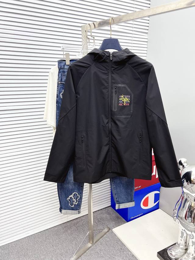 Arc'teryx 2025 Spring/Summer New Men's Sun Protection Jacket. Featuring a uniqu