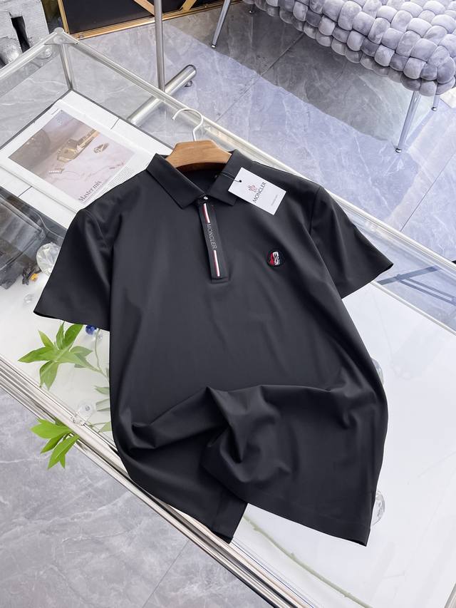 A must-have item for high-end business professionals! Seamless, heat-sealed ice