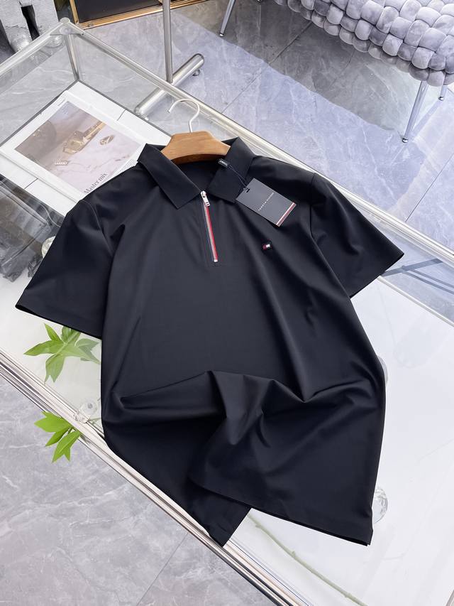 A must-have item for high-end business professionals from Tom Brown! Seamless,