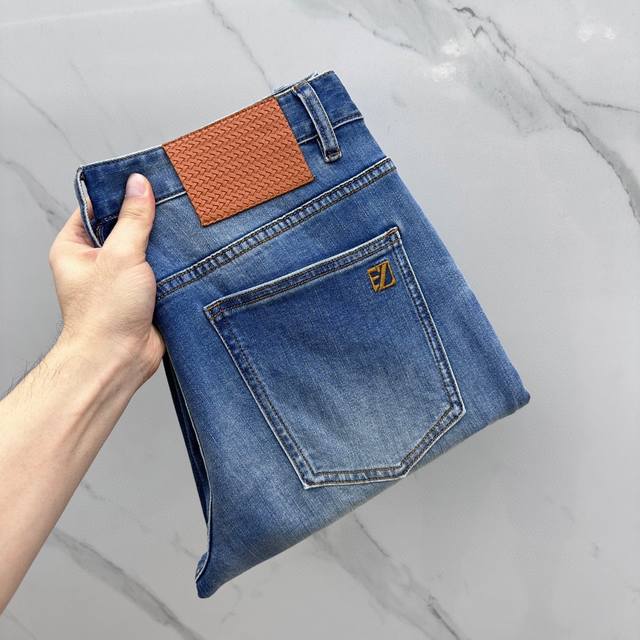 Ez Slim Straight Leg Stretch Jeans DDD