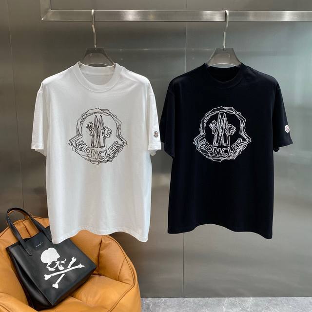 Moncler 2025 Spring/Summer New Arrival Men's Crew Neck Short-Sleeve T-Shirt wit