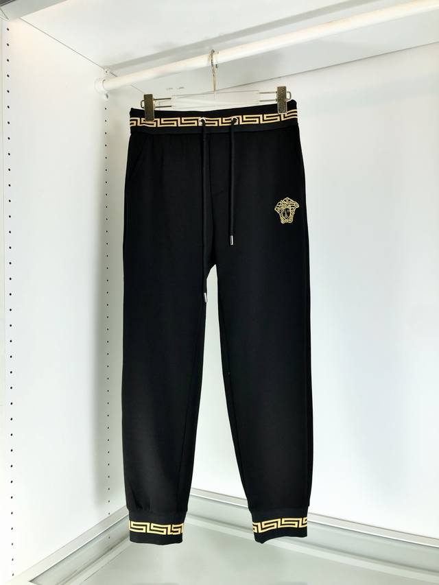 Versace 2025 Spring/Summer New Arrival Fashion Series, Unique Patchwork Design,