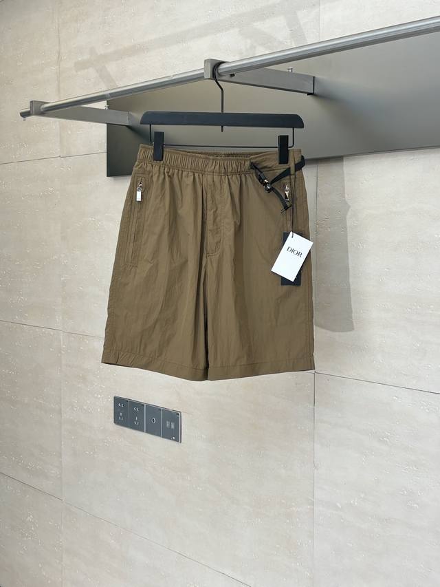 Dio* Dior 25Ss New Belt Buckle Pocket Zipper Shorts Custom technical fabric, dry