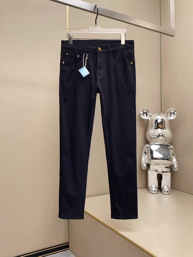 25Ss Spring/Summer New Arrival: Luxury Metal Buckle Design Men's 3D Cut, Hip-lif