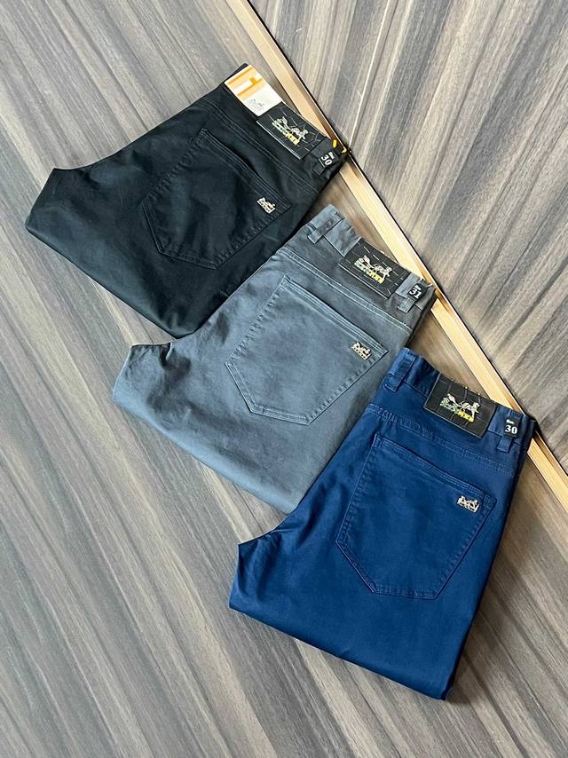 Hermes 2680 Spring/Summer New Arrival - Available in boutiques. High-quality ca