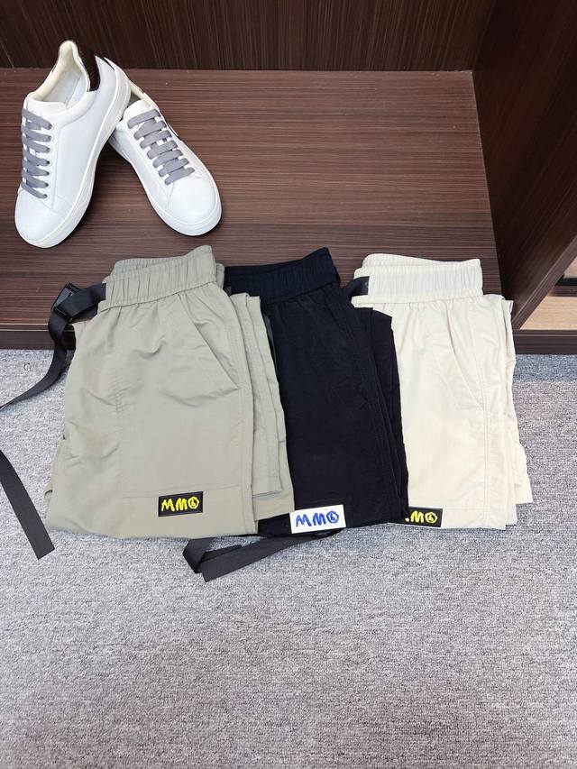 Moncler 2025 Spring/Summer New Men's Cargo Casual Pants, Business Casual Style!