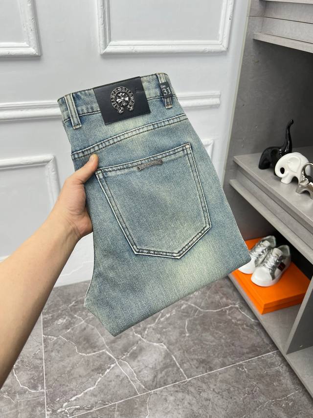 Chrome Hearts New Arrival 2680 New Year Hot Item Available in Department Stores