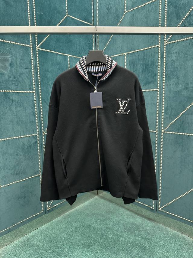Louis Vuitton's new 25Ss bomber jacket is crafted from lightweight cotton knit,