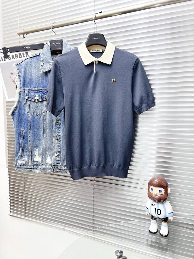 Miu Miu 25Ss New Knit Short-Sleeve T-Shirt, a super classic design, simple and w