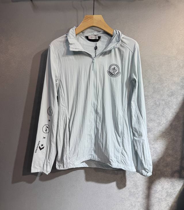 Moncler 2025 Summer Sun Protection Shirt Set, an outdoor essential! Made with im